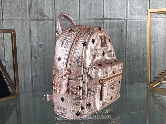 MCM雙肩背包 原單 超mini Stark經典女背包 側邊點綴鉚釘 MCM後背包 時尚迷人單品  mdmc1086